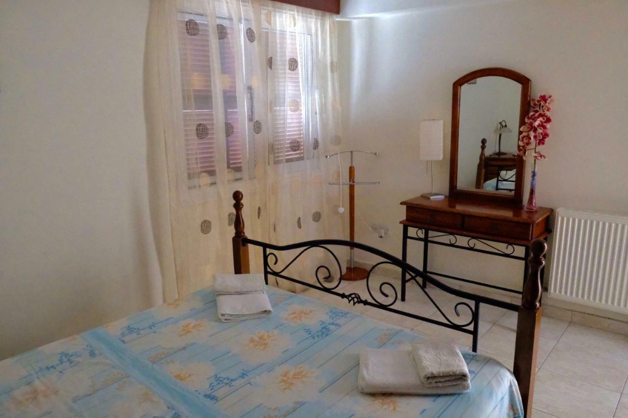 Villa On The First Line Пейя Экстерьер фото